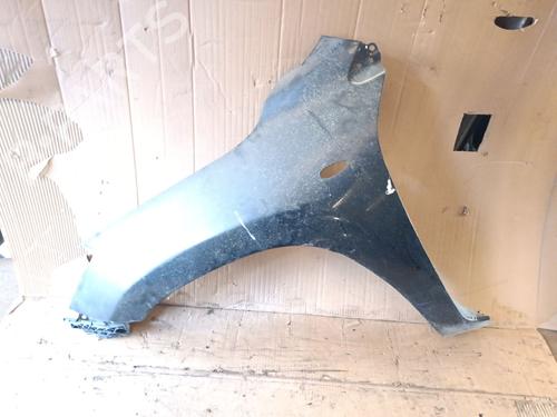 Used Left front fenders Left front fenders TOYOTA RAV 4 II (_A2_) 2.0 D 4WD (CLA20_, CLA21_, CLA20R, CLA21R) (116 hp) 40531442 40531442