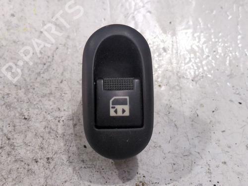 left-front-window-switch-peugeot-1007-km_-2005-34116469 main image