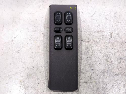 Used Left front window switch Left front window switch MERCEDES-BENZ A-CLASS (W168) A 160 (168.033, 168.133) (102 hp) 34116620 34116620
