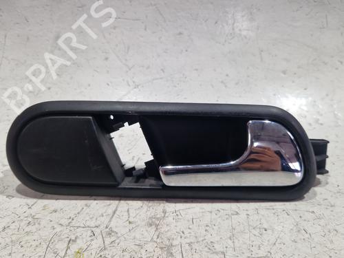 Maneta interior delantera derecha Maneta interior delantera derecha SEAT IBIZA III (6L1) 1.9 TDI (100 hp) 36529473 36529473