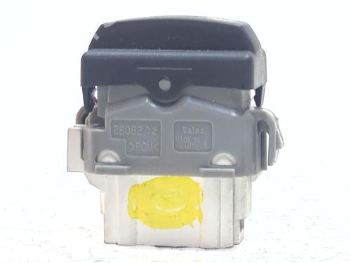 Switch RENAULT CLIO III (BR0/1, CR0/1) 1.5 dCi (BR17, CR17) | BP37719426I30 - Image 4