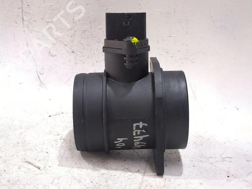 Used Mass air flow sensor VW GOLF V (1K1) 1.9 TDI (105 hp) 28621736