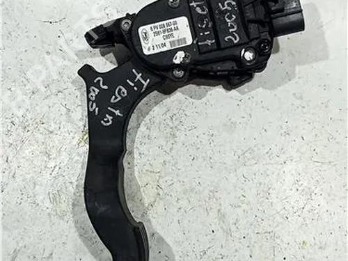 Pédale FORD FIESTA IV (JA_, JB_) 1.0 i (65 hp) 23930488