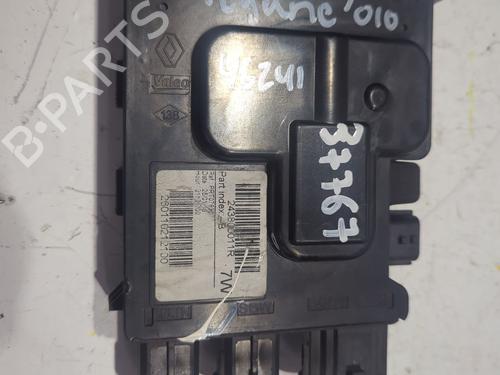 Elektronisk modul RENAULT MEGANE II Saloon (LM0/1_) 1.5 dCi (LM1E) (106 hp) 23926645