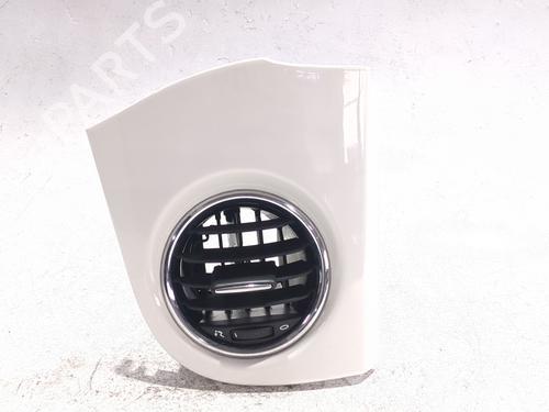 Used Air vent FIAT 500 (312_) 1.2 LPG (312AXA1A) (69 hp) 31370180