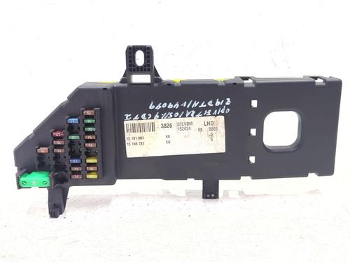 Used Fuse box Fuse box 37089512 37089512