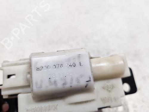 Tailgate lock RENAULT CLIO III Grandtour (KR0/1_) 1.2 16V (KR0P) | BP29383841C101 