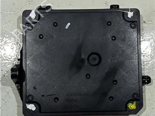 Fuse box RENAULT MEGANE III Hatchback (BZ0/1_, B3_) 1.5 dCi | BP23922433E1 - Image 3
