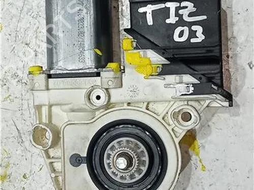 Portierruitmotor linksachter SEAT LEON (1M1) 1.9 TDI (110 hp) 23916584