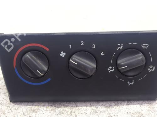 Used Climate control Climate control OPEL VECTRA B (J96) 2.0 i 16V (F19) (136 hp) 39987665 39987665