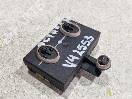 Electronic module SKODA OCTAVIA II Combi (1Z5) 2.0 TDI 16V | BP34275983M83 - Image 3