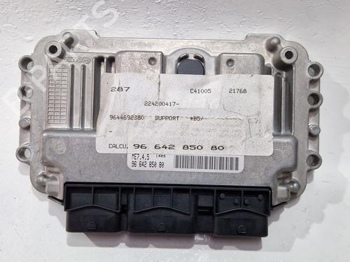 Used Electronic module CITROËN C4 I (LC_) 1.6 16V (109 hp) 30535915