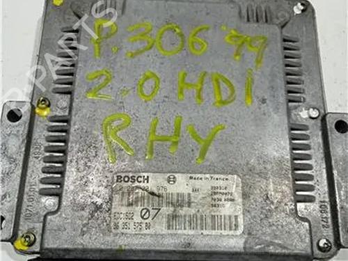 Module électronique PEUGEOT 306 Hatchback (7A, 7C, N3, N5) 1.9 DT (90 hp) 23907050