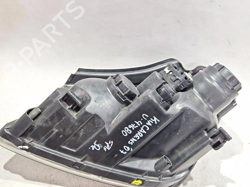 Right headlight KIA CARENS III MPV (UN) 2.0 CRDi 115 | BP29519610C29 