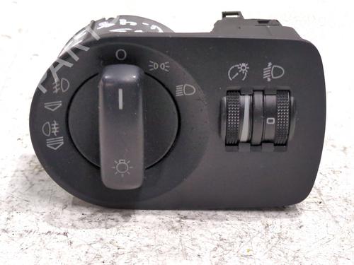 Interruttore luci AUDI A3 (8P1) 2.0 TDI 16V (140 hp) 32009263