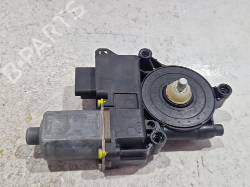 Used Right front window motor Right front window motor CITROËN C5 III (RD_) 2.0 HDi (RDRHD8, RDRHDJ, RDRHR8, RDRHRJ) (136 hp) 32747641 32747641
