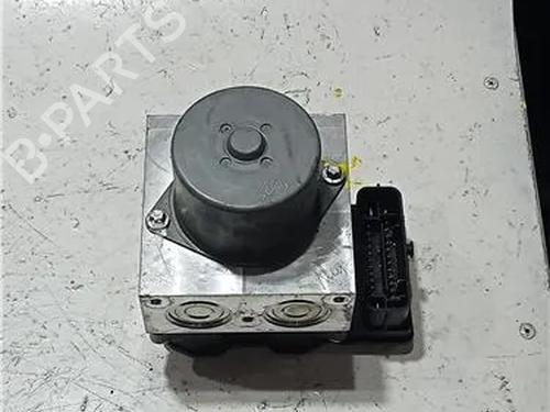 Used ABS pump FORD MONDEO V Hatchback (CE) 2.0 TDCi (180 hp) 23915677
