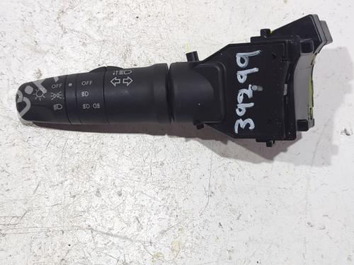Used Switch NISSAN PRIMERA Hatchback (P12) 2.0 (140 hp) 23927555