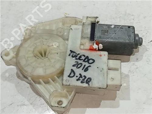 Used Left front window motor SEAT TOLEDO IV (KG3) 1.2 TSI (90 hp) 23913075