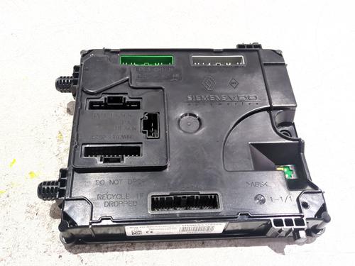 Used Fuse box RENAULT LAGUNA III (BT0/1) 2.0 dCi (BT01, BT08, BT09, BT0E, BT0K, BT12, BT1C, BT1D,... (150 hp) 31164120