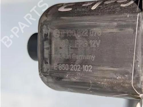 Right front window motor VW GOLF VII (5G1, BQ1, BE1, BE2) 1.0 TSI | BP23925211E20