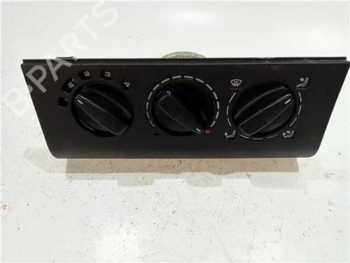 Commande Chauffage VW POLO III (6N1) 50 1.0 (50 hp) 23932821