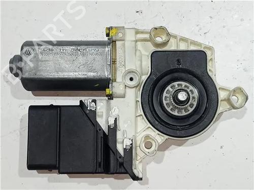 Vindusheismotor høyre bak VW GOLF IV (1J1) 1.4 16V | BP23918986E22 