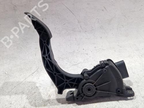 Used Pedal FORD FIESTA V (JH_, JD_) 1.6 16V (100 hp) 30773053