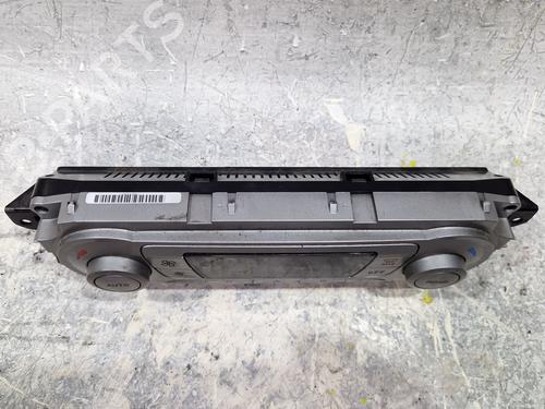Climate control FORD FOCUS II (DA_, HCP, DP) 1.8 TDCi | BP29876434I5