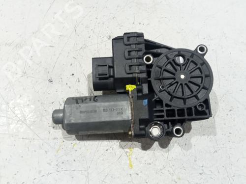 Used Right rear window motor AUDI A4 B5 (8D2) 2.5 TDI (150 hp) 27338297