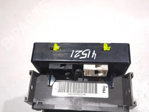Fuse box RENAULT LAGUNA II Grandtour (KG0/1_) 1.9 dCi (KG0G) | BP24204215E1 