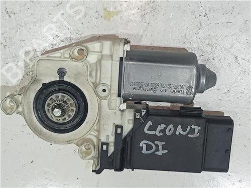 Used Left front window motor SEAT LEON (1M1) 1.9 TDI (110 hp) 23912504