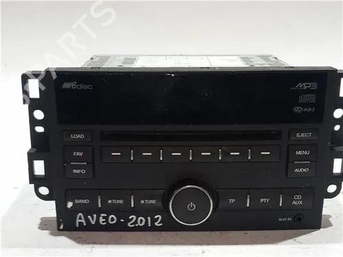 Used Radio CHEVROLET AVEO Saloon (T300) 1.2 (86 hp) 23913495