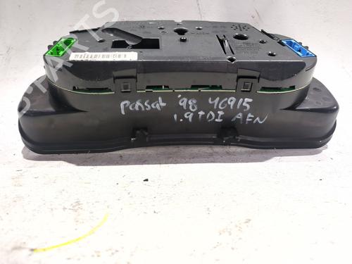 Instrument cluster VW PASSAT B3/B4 (3A2, 35I) 1.9 TDI | BP30058620C47 