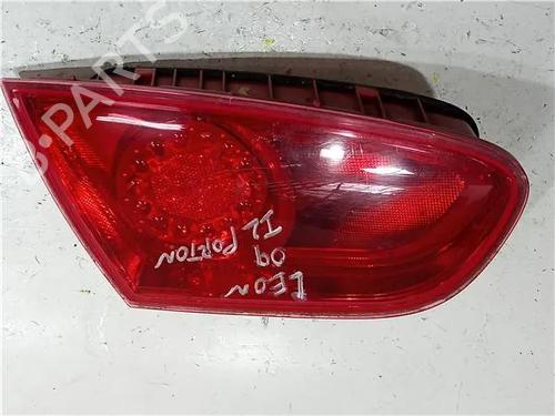 Used Left taillight SEAT LEON (1P1) 2.0 TDI 16V (140 hp) 23916899