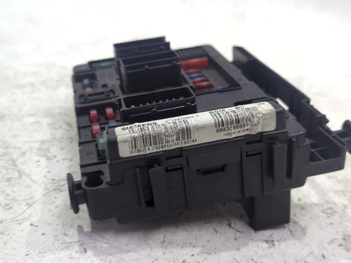Fuse box CITROËN C5 I (DC_) 2.0 HDi (DCRHZB, DCRHZE) | BP39950062E1 - Image 2