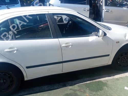 Steering column stalk SEAT LEON (1M1) 1.9 TDI | BP39987678I23 - Image 9