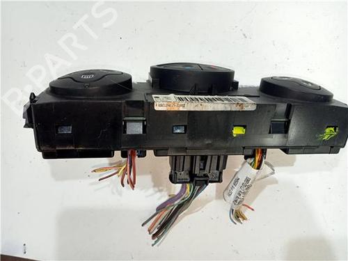 Climate control RENAULT MEGANE III Hatchback (BZ0/1_, B3_) 1.5 dCi | BP23930886I5 