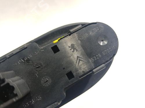 Left front window switch PEUGEOT 407 (6D_) 2.0 HDi 135 (6DRHRH, 6DRHRE, 6DRHRG, 6DRHRJ) | BP39980975I27 - Image 4