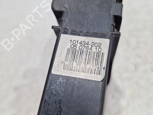 Right front window motor VW GOLF IV (1J1) 1.9 TDI | BP30192437E20 