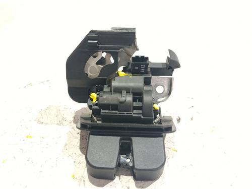 Used Tailgate lock Tailgate lock 39028229 39028229