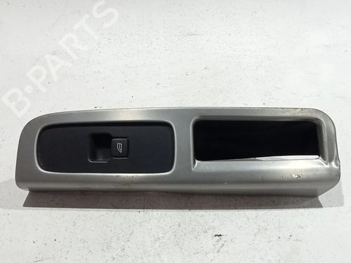Used Right front window switch VOLVO C30 (533) 2.0 D (136 hp) 29585426