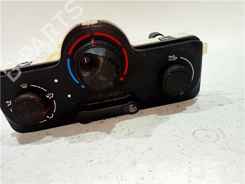 Used Climate control RENAULT CLIO III Grandtour (KR0/1_) 1.2 16V (KR0P) (101 hp) 23931673