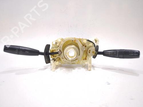 Used Switch KIA CARENS I MPV (FC, FJ) 1.8 i (126 hp) 28715403