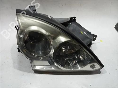 Used Right headlight HYUNDAI TERRACAN (HP) 2.9 CRDi 4WD (150 hp) 23917051