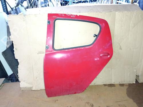 Used Left rear door Left rear door 39588263 39588263