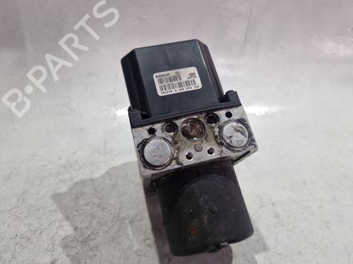 Used ABS pump ABS pump MERCEDES-BENZ VITO / MIXTO Van (W639) 115 CDI (639.601, 639.603, 639.605) (150 hp) 33605822 33605822