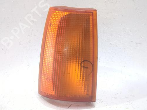 Used Right front indicator RENAULT 9 (L42_) [1981-1997]  28715405