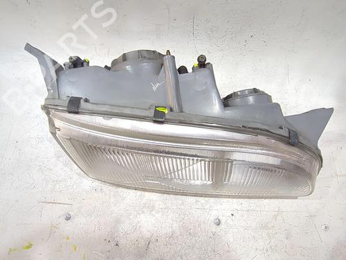 Left headlight HYUNDAI SONATA III (Y-3) 2.0 i | BP28599360C28