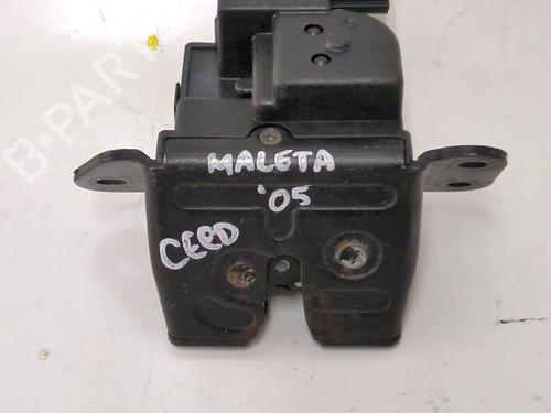 Used Tailgate lock KIA CEED (CD) 1.4 (99 hp) 25017415